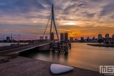 Te Koop | De zonsondergang met de Erasmusbrug in Rotterdam