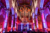 Het verlichte orgel van de Laurenskerk tijdens Museumnacht010 2024
