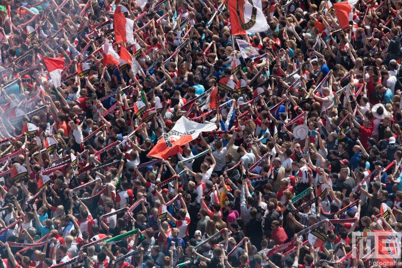 De huldiging van kampioen Feyenoord op de Coolsingel in Rotterdam