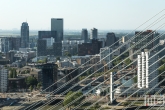 Te Koop | Het uitzicht op de Erasmusbrug en de binnenstad in Rotterdam