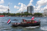 Het schip De Roode Draeck in Rotterdam tijdens de Wereldhavendagen