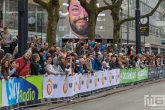 De lopers van de NN Marathon Rotterdam op de Coolsingel in Rotterdam