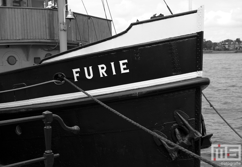 Het Stoomschip Furie op Dordt in Stoom in Dordrecht