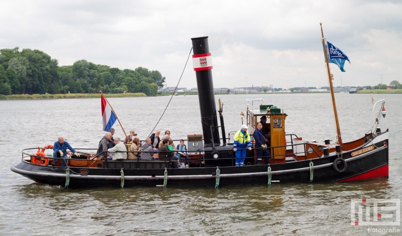 Het Stoomschip Jan de Sterker op Dordt in Stoom in Dordrecht