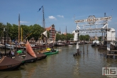 Het L. Straatman logo in de haven tijdens het stoomevenement Dordt in Stoom