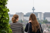 De bezoekers op het Groothandelsgebouw in Rotterdam Centrum tijdens de Rotterdamse Dakendagen