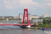 De Willemsbrug in Rotterdam tijdens de Rotterdamse Dakendagen