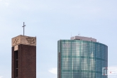 Het WTC Rotterdam en Kerk De Steiger in Rotterdam tijdens de Rotterdamse Dakendagen