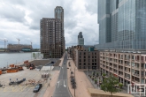 Het uitzicht op Boston en Seatle op de Wilhelminapier in Rotterdam