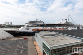 Het cruiseship Ms Rotterdam aan de Cruise Terminal Rotterdam