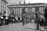 De militaire parade in het Prazsky Hrad in Prague
