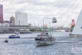 Het schip Castor tijdens een demo op de Wereldhavendagen in Rotterdam