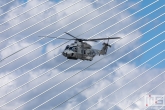 De marine helicopter tijdens een demo op de Wereldhavendagen in Rotterdam