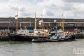Het schip van de zeecadetten tijdens de Wereldhavendagen in Rotterdam