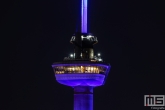 De Euromast in Rotterdam in het blauw in verband met Verlicht ME