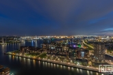 Het uitzicht over de Haven van Rotterdam by Night
