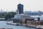 Het cruiseschip SS Rotterdam in Rotterdam-Katendrecht
