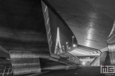 Een doorkijkje op de Erasmusbrug in Rotterdam by Night