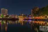 De Oudehaven met het Witte Huis en De Kubuswoningen in Rotterdam by Night