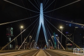 Te Koop | De Erasmusbrug in Rotterdam vanuit een uniek standpunt