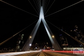 De Erasmusbrug in Rotterdam vanuit een mooi standpunt