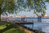 De Haven van Rotterdam vanuit Schiedam