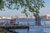 De Haven van Rotterdam vanuit Schiedam