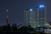 De Euromast in Rotterdam in de kleur  rood