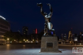 Te Koop | Het standbeeld De Verwoeste Stad op Plein 1940‎ in Rotterdam