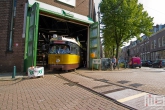 Het Trammuseum Rotterdam van Stichting RoMeO met de tram van tramlijn 10
