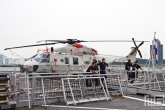 Het heliplatform op het marineschip Zr. Ms. Karel Doorman (A833) tijdens de Wereldhavendagen in Rotterdam