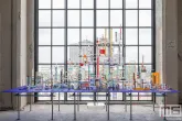 Guusje Kaayk in het HAKA-gebouw in Rotterdam tijdens Designbeurs OBJECT Rotterdam