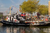 Het stoomschip Adriaan tijdens het evenement Furiade aan de kade in Maassluis