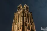 Dwaalspoor in Dordrecht tijdens de Dordtse December Dagen met verlichte Grote Kerk