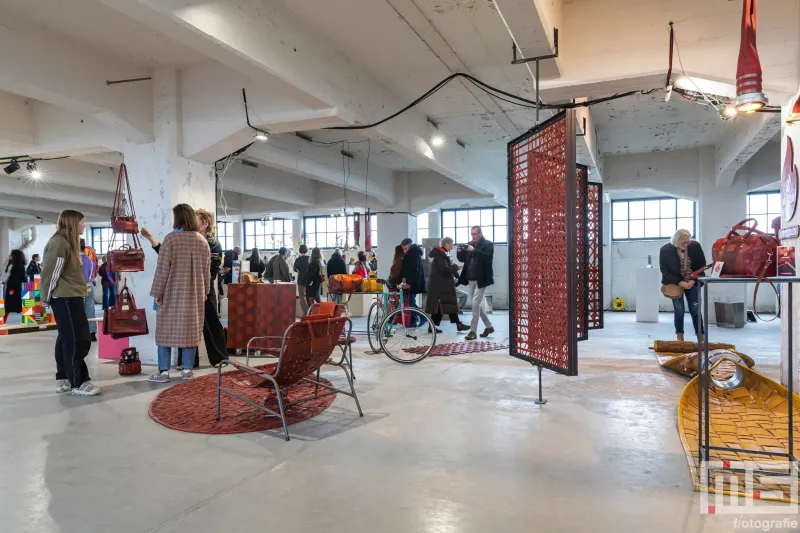 Eversom in het HAKA-gebouw in Rotterdam tijdens Designbeurs OBJECT Rotterdam