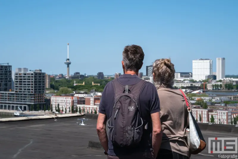 De bezoekers van de Rotterdamse Dakendagen 2023 op de Maassilo in Rotterdam