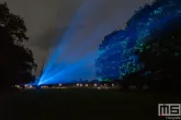 De lasershow van De Grote Schijn in het Kralingse Bos in Rotterdam