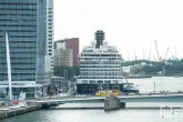 Het mooie uitzicht vanuit De Hef over de skyline van Rotterdam tijdens de Open Monumentendagen