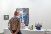 De galeriestand van Galerie Nasty Alice met werk van Karin Hoogesteger en Hanneke Giezen tijdens Art Rotterdam 2026