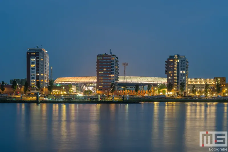 Te Koop | Di-rect speelt laatste concert in De Kuip in Rotterdam