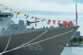 Het marineschip F805 op de Wereldhavendagen in Rotterdam