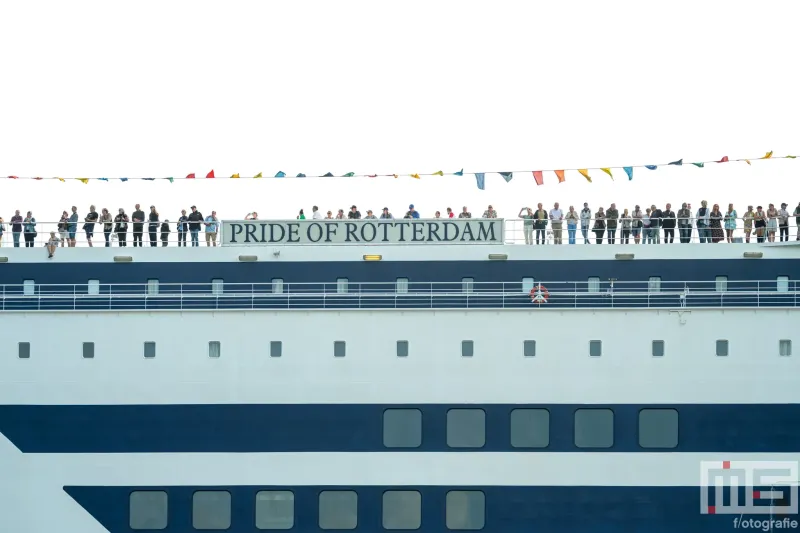 Het cruiseschip Pride of Rotterdam van P&O Ferries tijdens de Wereldhavendagen in Rotterdam