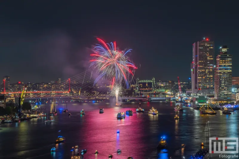 Het avondprogramma van de Wereldhavendagen sluit af met de adembenemende vuurwerkshow