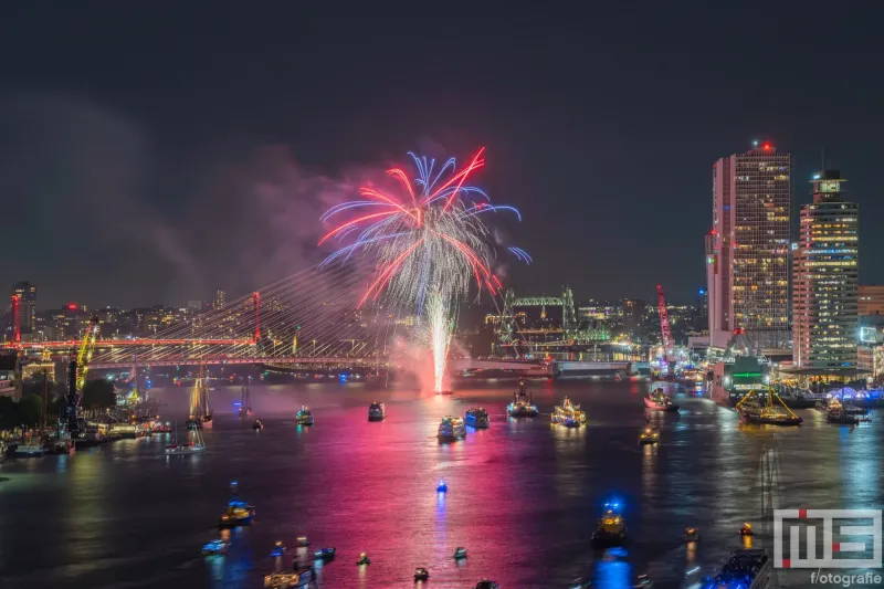 De Wereldhavendagen 2025 bieden het avondprogramma met vuurwerk voor het hele gezin in Rotterdam