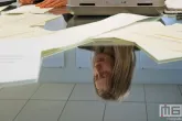 Roos Schneijderberg op de OBJECT Rotterdam 2026 in de Centrale Bibliotheek in Rotterdam