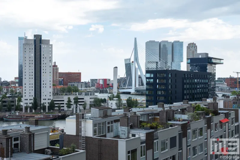 Het uitzicht vanuit De Baantoren tijdens de Dag en Nacht van de Architectuur in Rotterdam