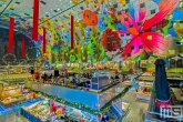 De Markthal in Rotterdam met kerstversiering
