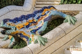 Het kunstwerk El Drac in Parc Guell in Barcelona