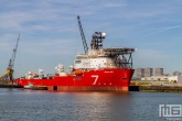 Het offshore schip Seven Rio van Subsea7 in de Waalhaven in Rotterdam