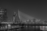 De Erasmusbrug en de Wilhelminapier in Rotterdam by Night